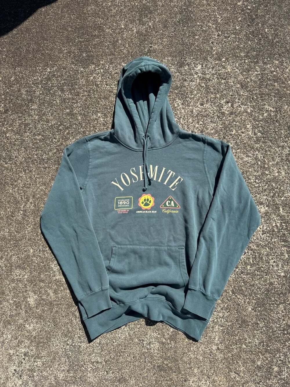 Parks Project Yosemite National Park Green Graphic Hoodie Sweatshirt Small